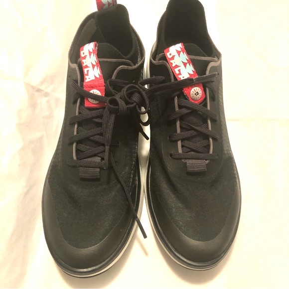 BALA Twelves, Unisex Nursing High Performance Shoes - Picture 1 of 9